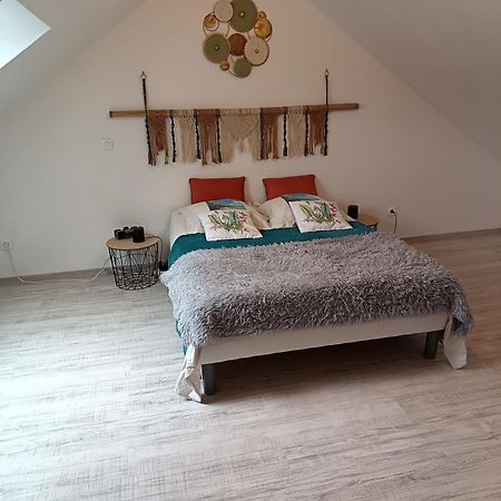 Petit Appartement A La Campagne Proche Mer Missillac エクステリア 写真